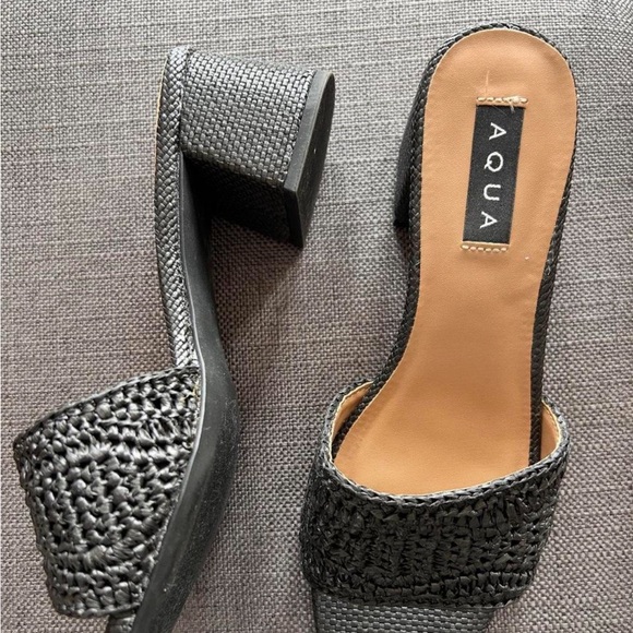 Aqua Black Textured Women's Mules - Picture 1 of 3